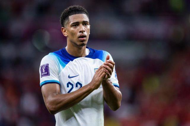 尤其在第三 尤其在第三