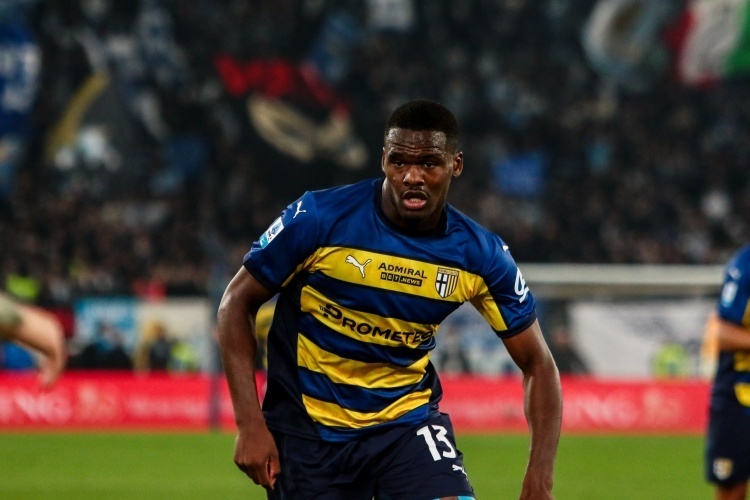 经过季前的 经过季前的