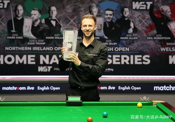 萨尔犯规 萨尔犯规