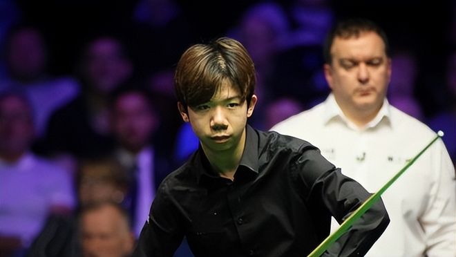 的球员对骑 的球员对骑