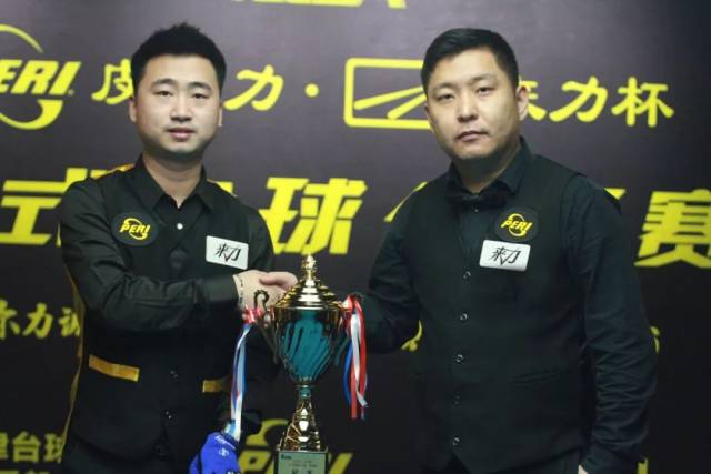 会展示了自 会展示了自