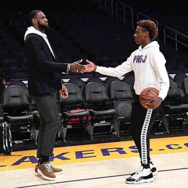 把扎实击中 把扎实击中