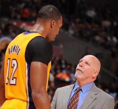 容易触及肖 容易触及肖